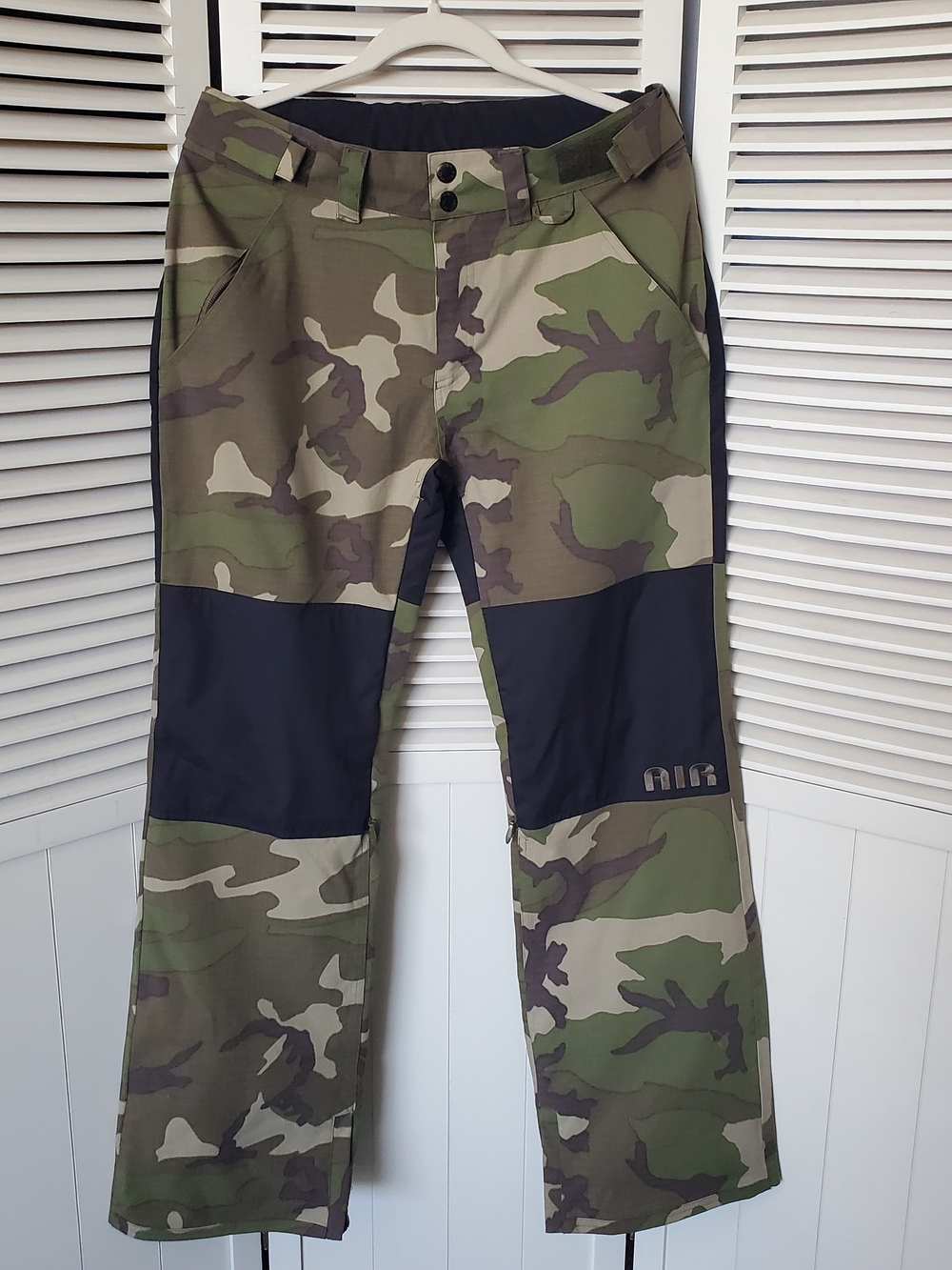 🔥 Airblaster Nick Dirks Signature Snowboard Pants Mens M Camo Colorblock Ski